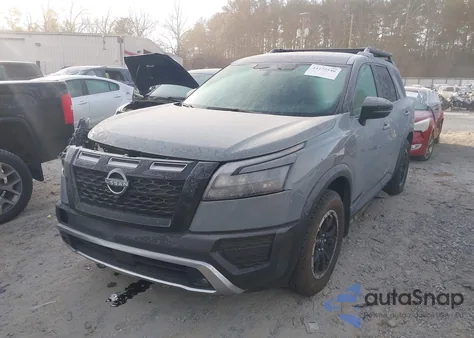 2024 Nissan Pathfinder Rock Creek 4Wd z USA, uszkodzony, nr VIN 5N1DR3BD2RC238920